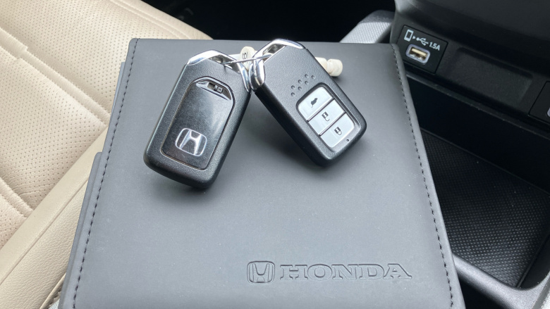 Honda CR-V 2.0 i-MMD Hybrid SR 5dr eCVT Hybrid Estate